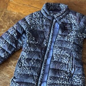 Patagonia Kids Blue Patterned Puffer Jacket